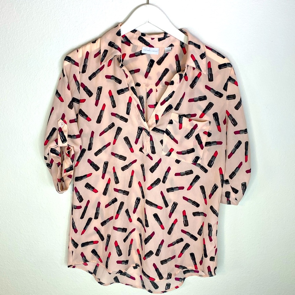 New York & Co Lipstick Print Sheer Blouse (Size Small)